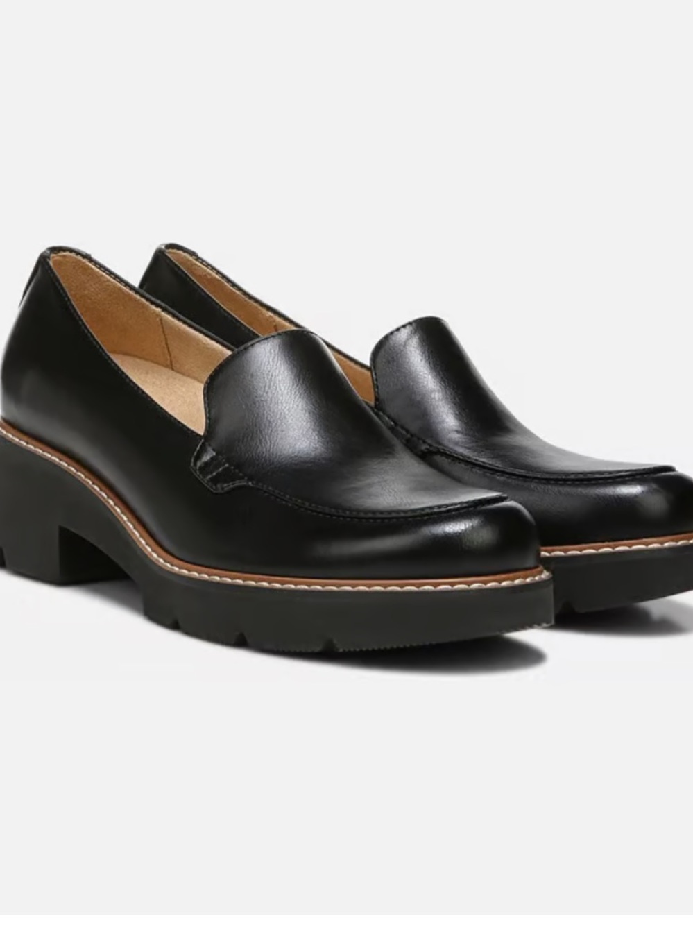 Naturalizer Cabaret Black Leather Slip-On Loafers with Contrast Welt, size 6